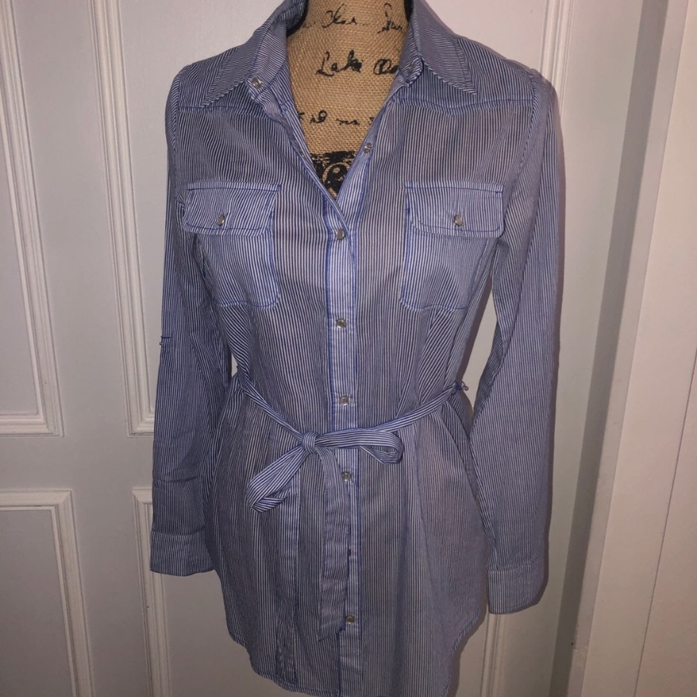 Blue & White Pearl Snap Button Down